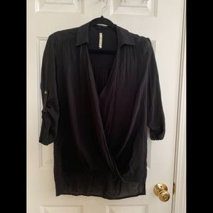 Women’s dress shirt